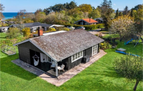 Beautiful Home In Føllenslev With Kitchen, Føllenslev